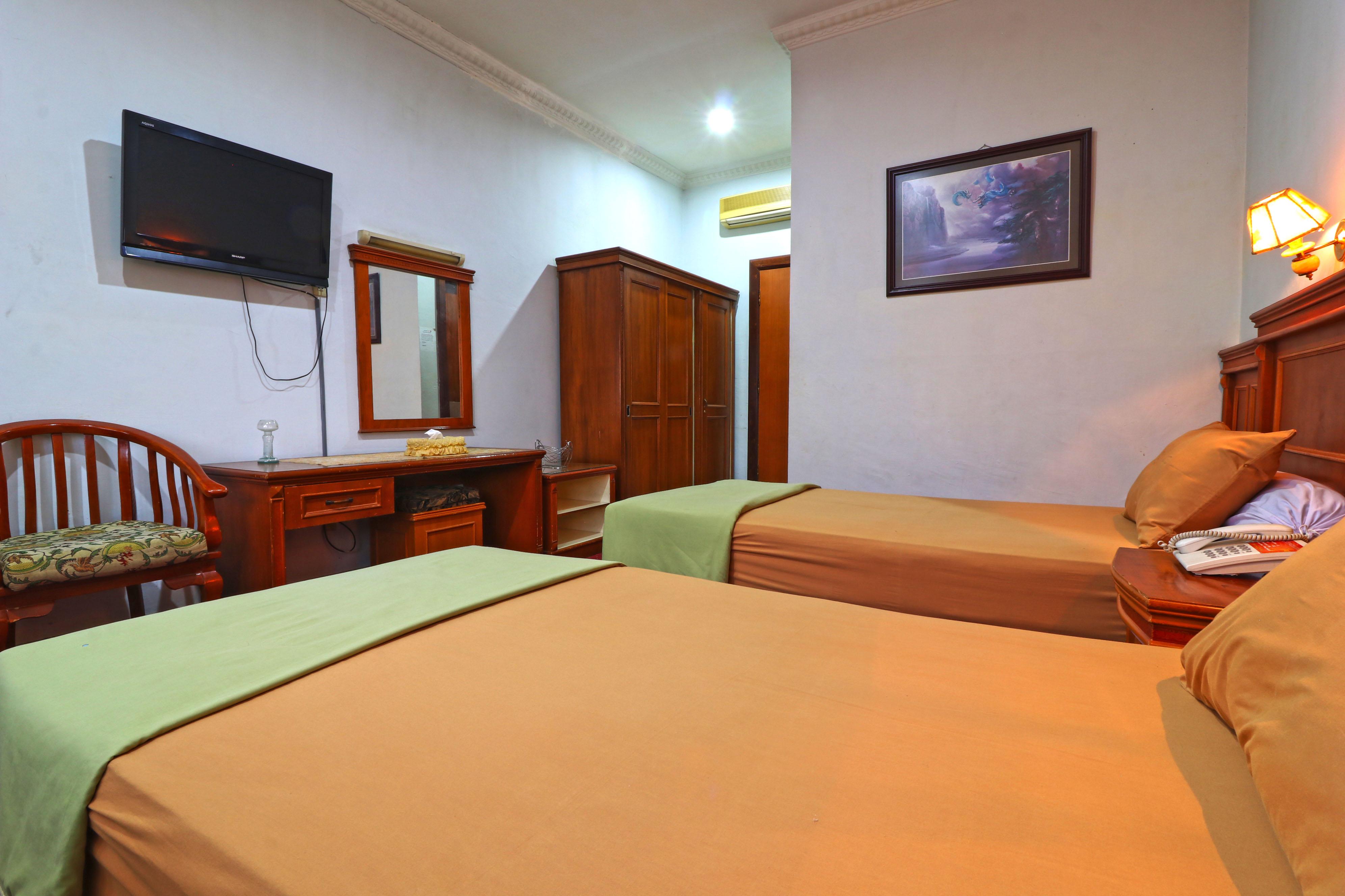 Hotel Sumatera Medan Luaran gambar