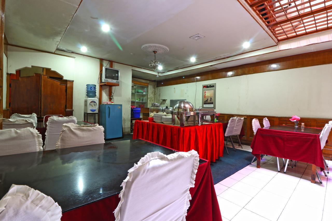 Hotel Sumatera Medan Luaran gambar