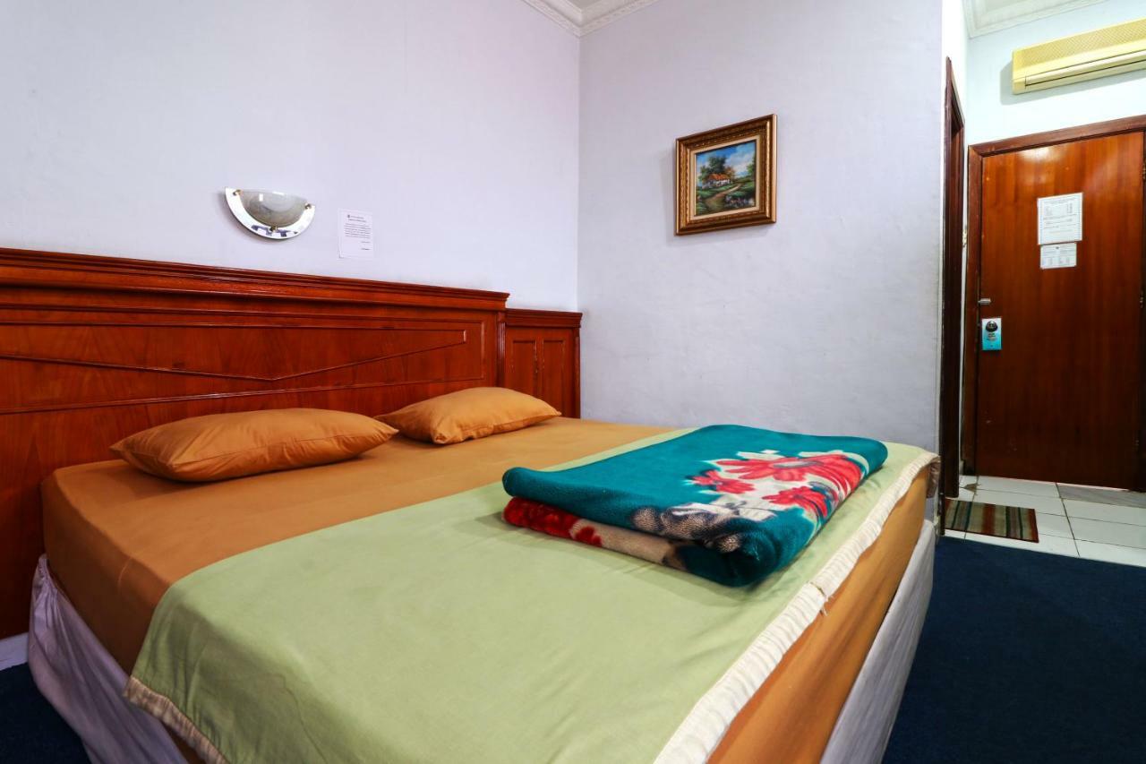 Hotel Sumatera Medan Luaran gambar