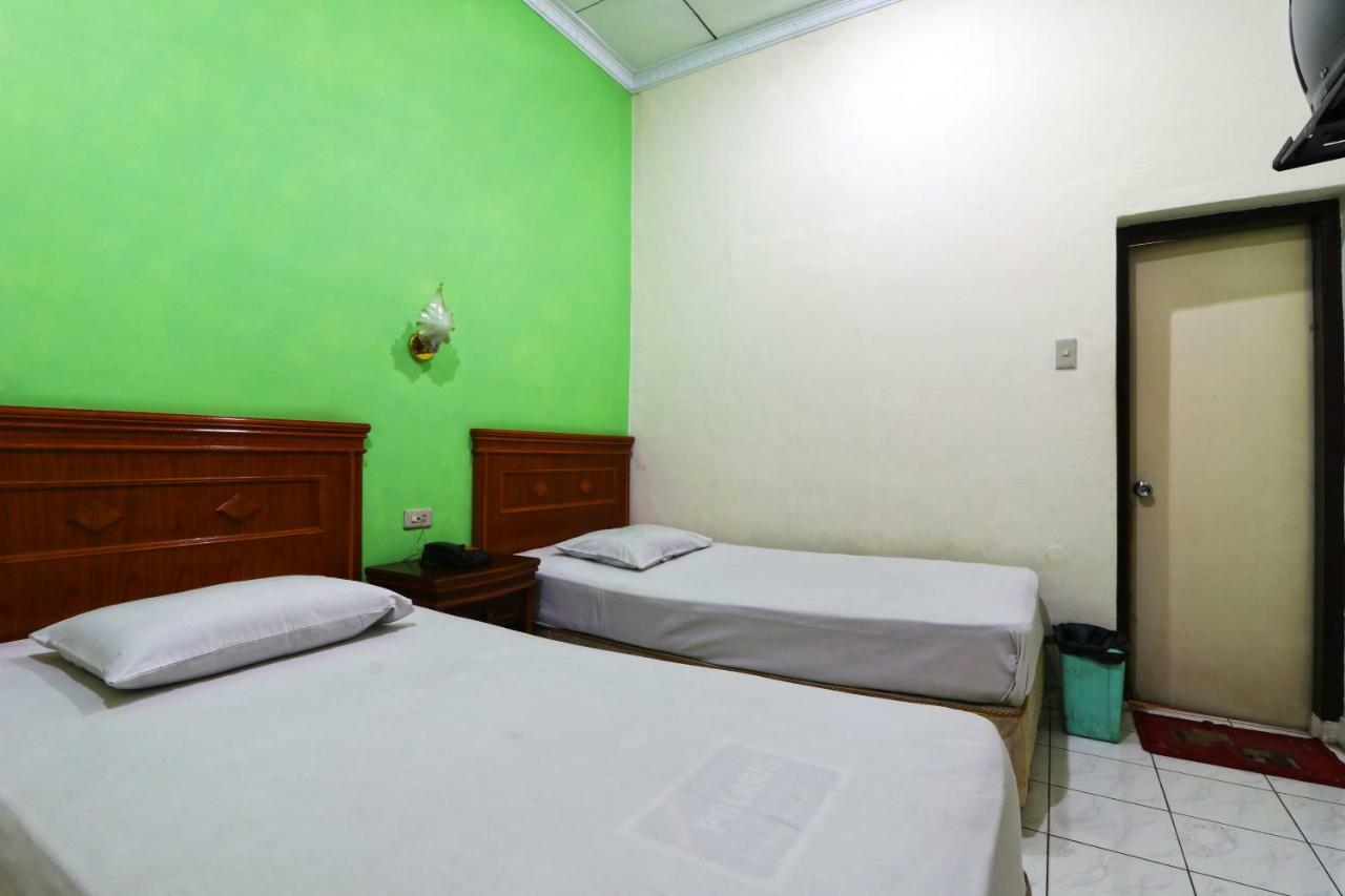 Hotel Sumatera Medan Luaran gambar